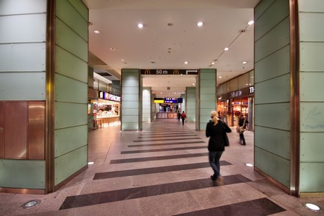 bahnhof-friedrichstrasse