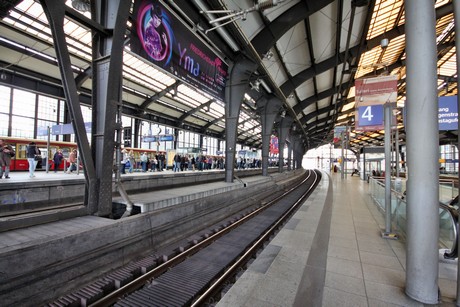 bahnhof-friedrichstrasse