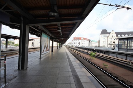 bahnhof-friedrichstrasse