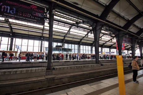 bahnhof-friedrichstrasse