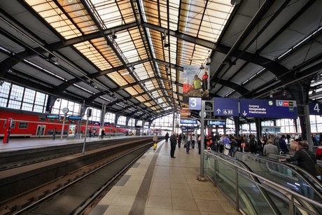 bahnhof-friedrichstrasse