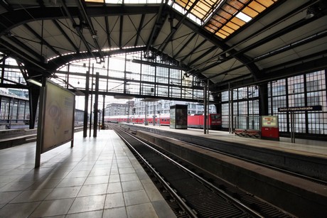 bahnhof-friedrichstrasse