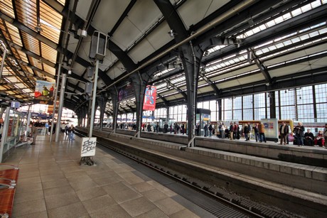 bahnhof-friedrichstrasse