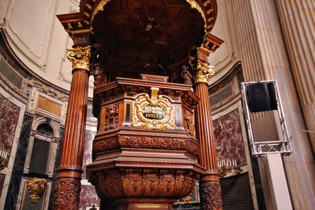 berlin-dom