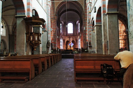 brauweiler-st-nikolaus