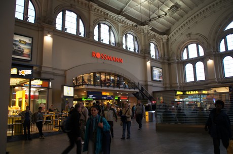 bahnhof