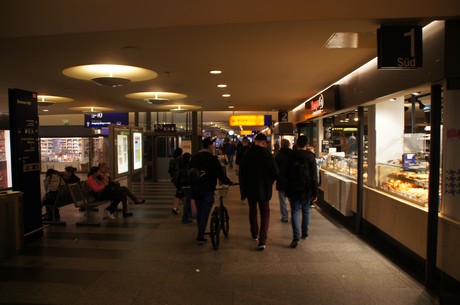 bahnhof