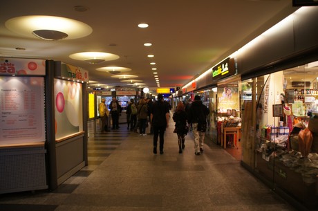 bahnhof