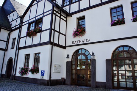 brohl-luetzing