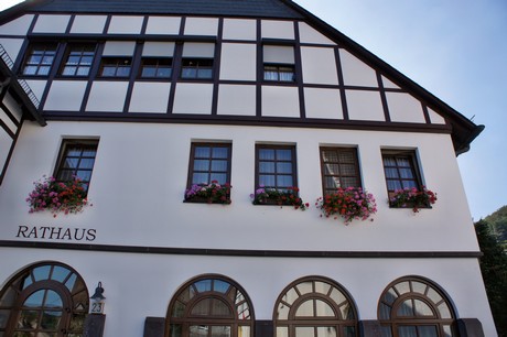 brohl-luetzing