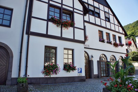 brohl-luetzing