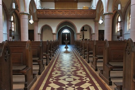 burgbrohl-kirche