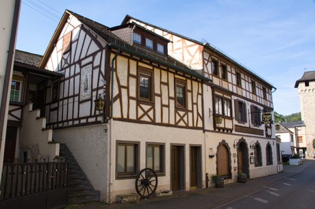 Dausenau
