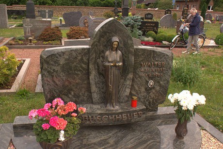 Dom-Esch