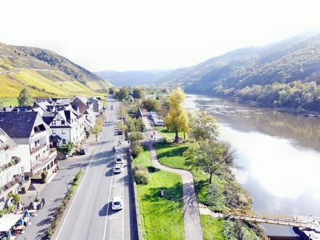 Ediger