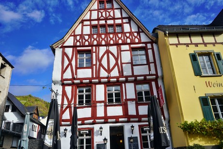 Ediger