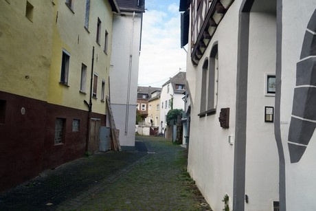 Ediger