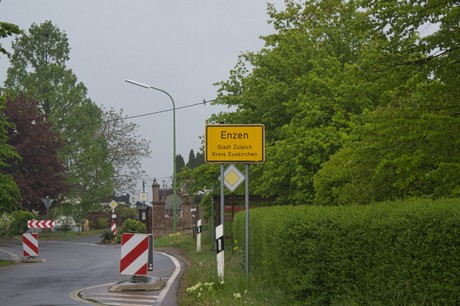 Enzen