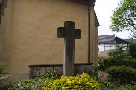 Enzen