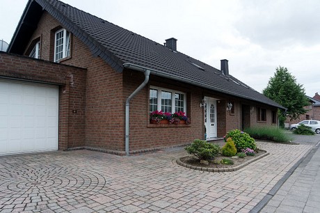 esch