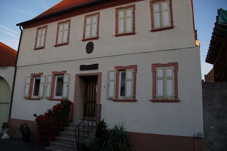 Gau-Bickelheim