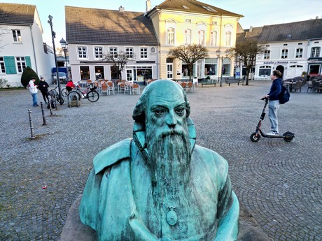 Hilden