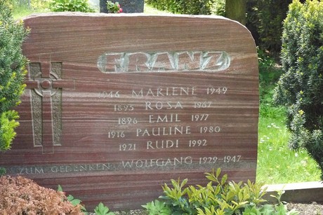 Holzlar