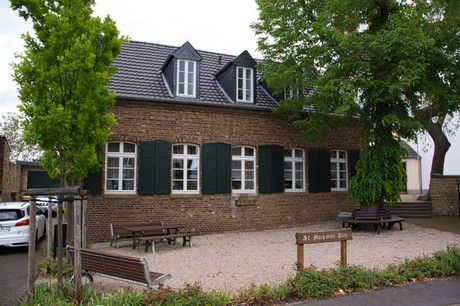 Hoven