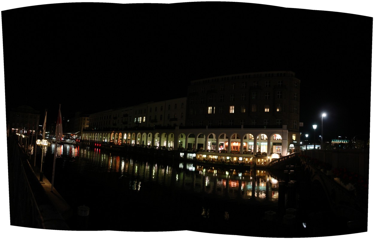 Hamburg bei Nacht 