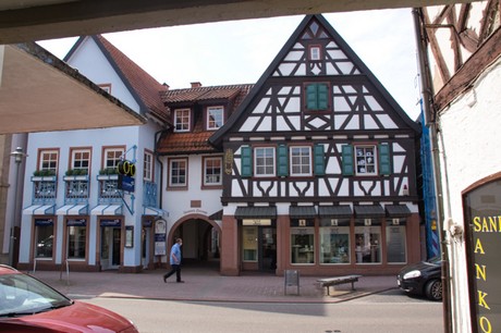 Kandel