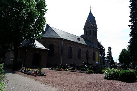 Kirchtroisdorf