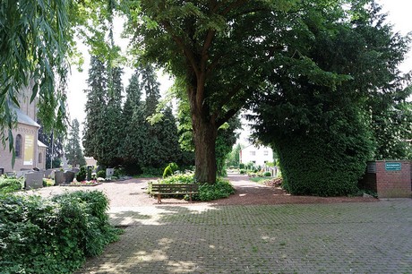 Kirchtroisdorf