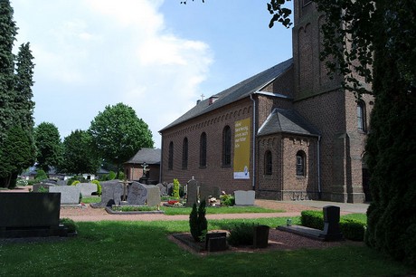 Kirchtroisdorf