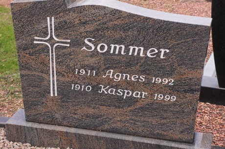 Kaster
