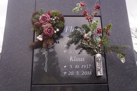 Kaster