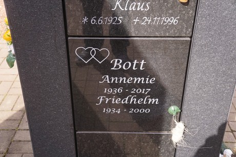 Kaster