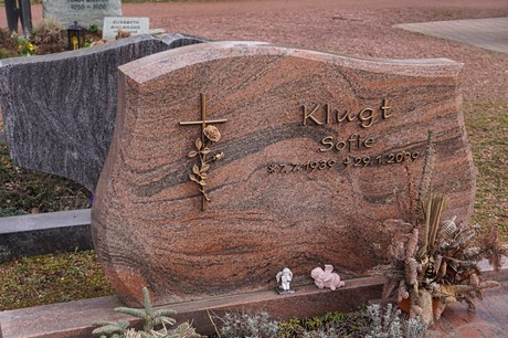 Kaster