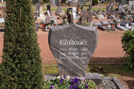 Kaster