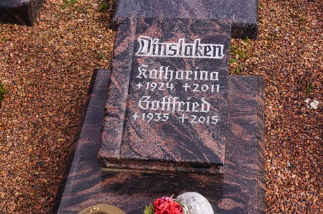 Kaster