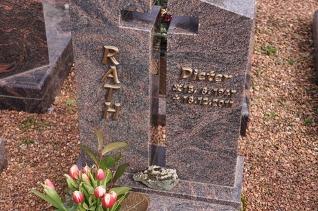 Kaster