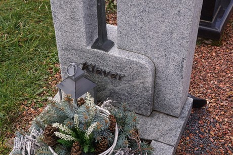 Kaster