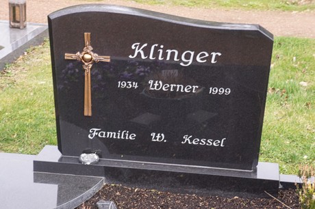 Kaster