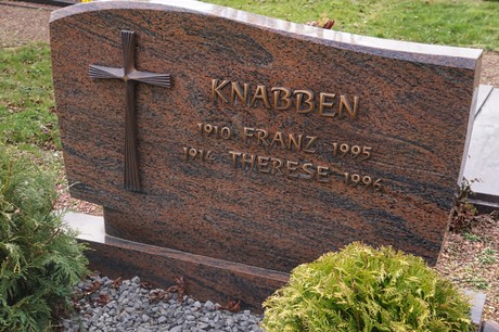 Kaster