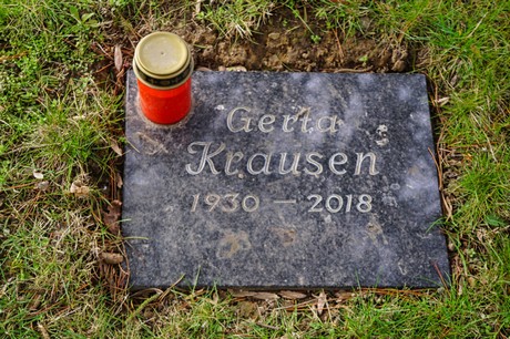 Kaster