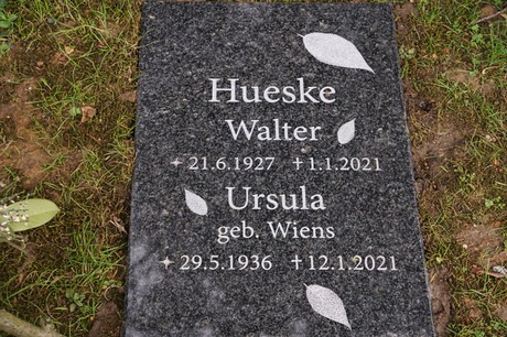 Kaster
