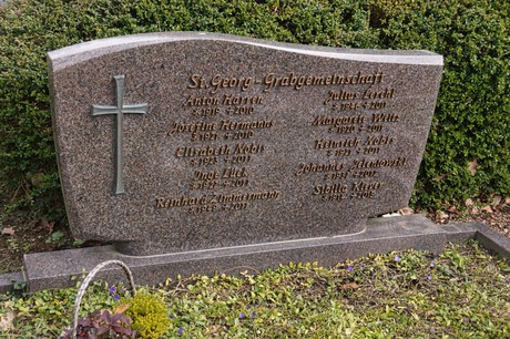 Kaster