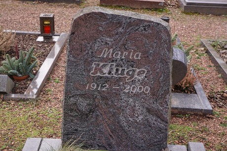 Kaster
