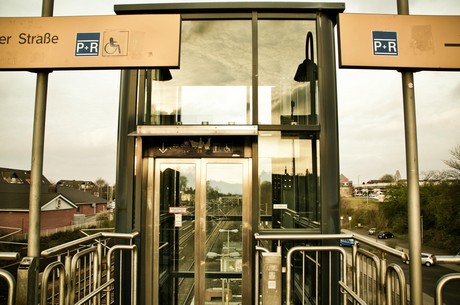 bahnhof