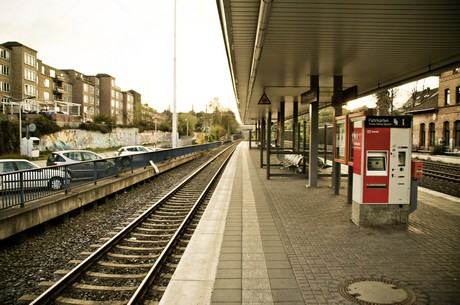 bahnhof