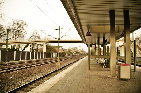 bahnhof